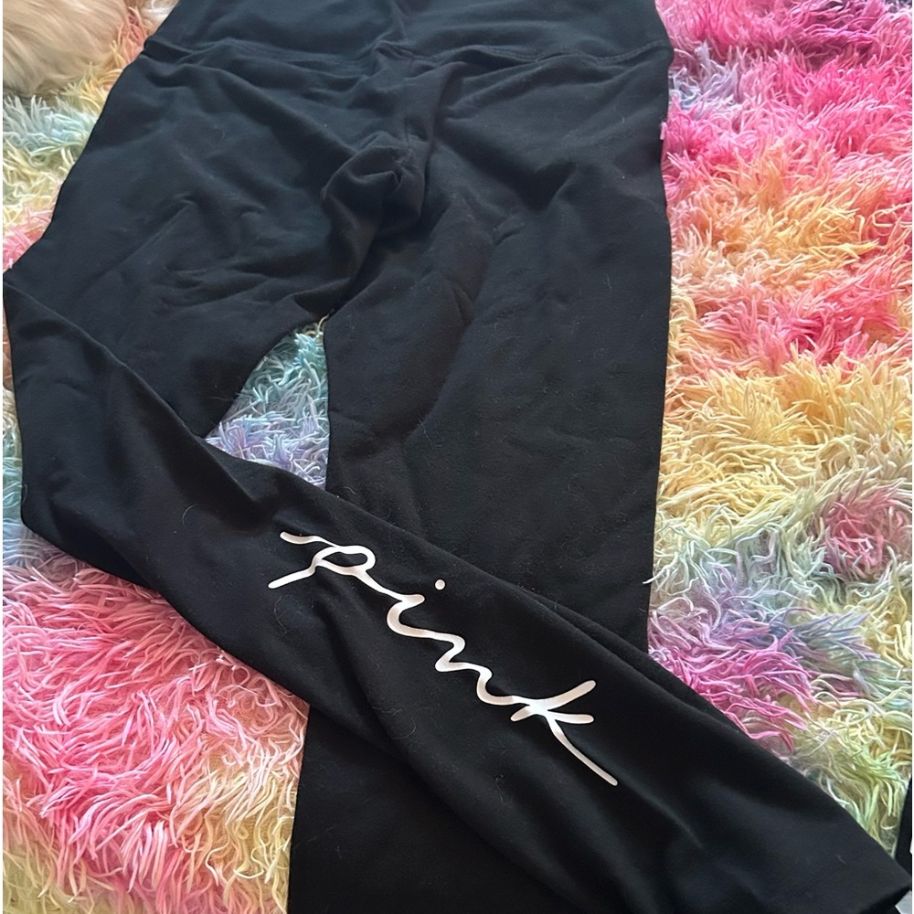 Victoria’s Secret pink women’s size S black leggings